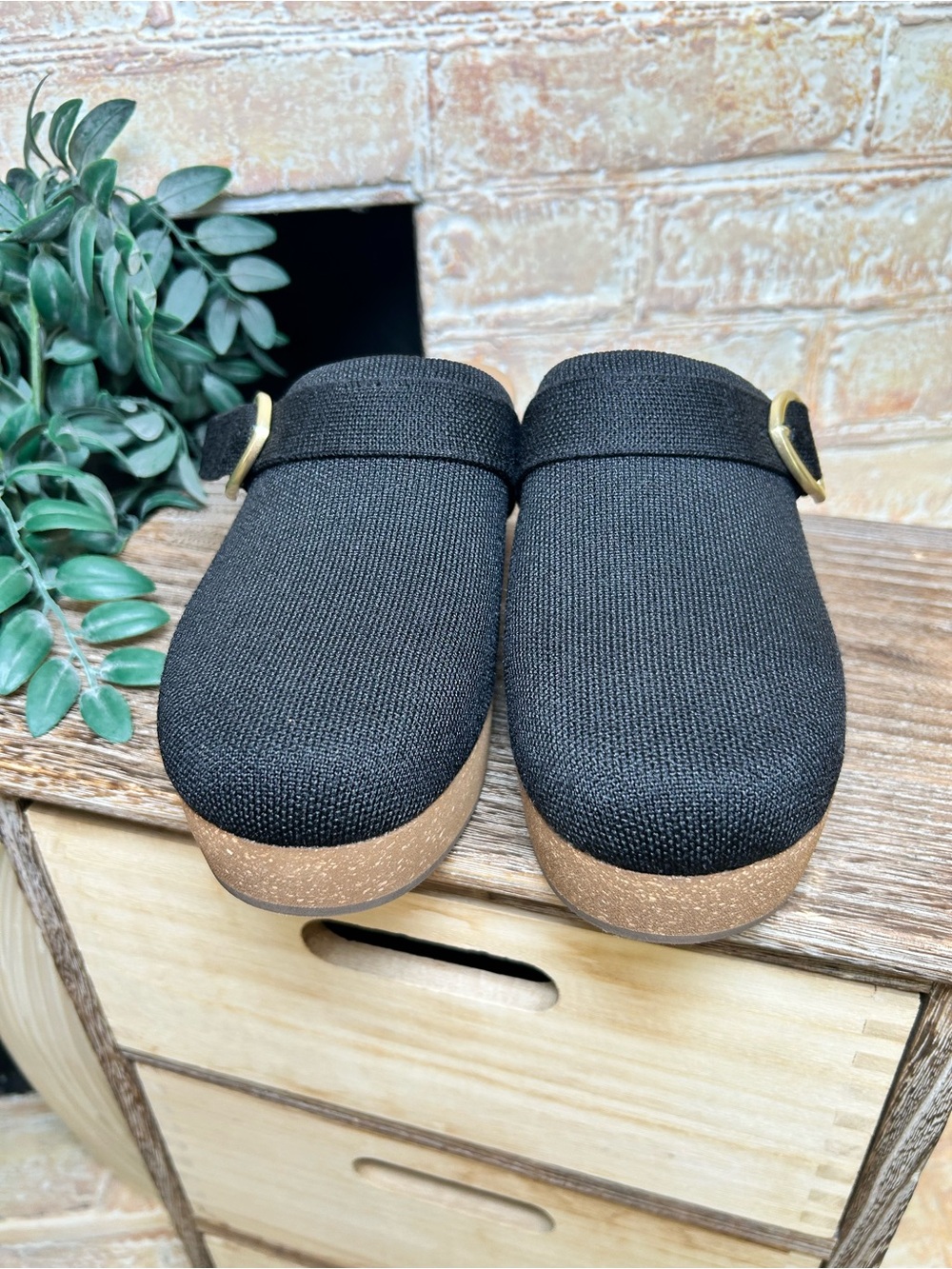 Rothy’s The Classic Clog Black Knit Buckle Clogs Size 9 NWOB old money #26 - Picture 3 of 10